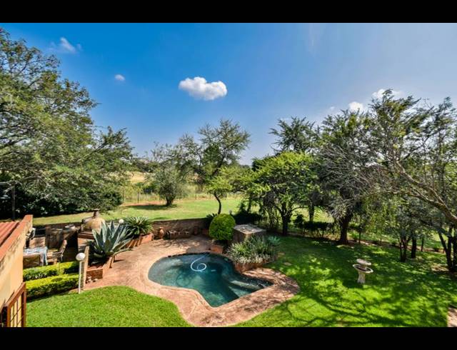 FARM FOR SALE IN KAMEELDRIFT EAST